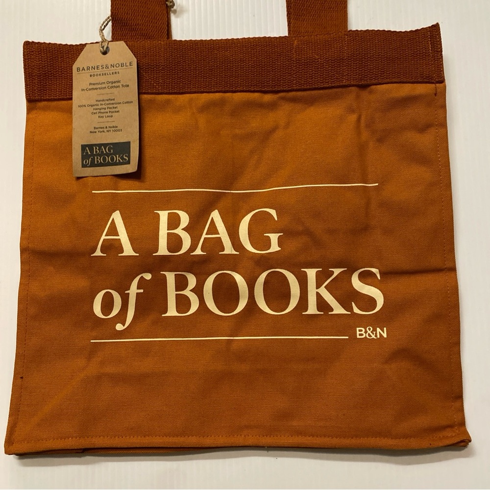 NWT Barnes & Noble “A Bag of Books” Orange Rust Tote Bag